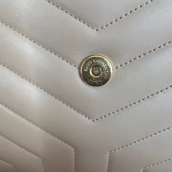 SAINT LAURENT LOULOU | LARGE BEIGE BAG | DISCONTINUED - Picture 9 of 9